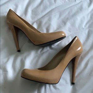 Stuart Weitzman for Scoop Nude Patent Heels
